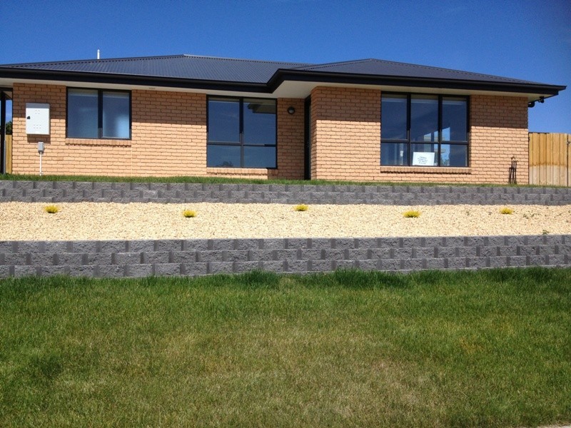 50 Esplanade, Midway Point TAS 7171