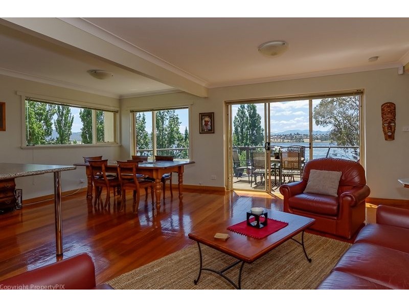 3 George St, Granton TAS 7030