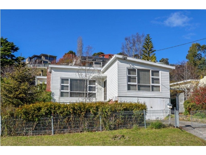20 Brushy Creek Road, Lenah Valley TAS 7008