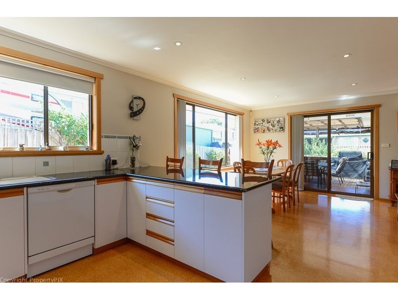 17 Leita Place, Old Beach TAS 7017