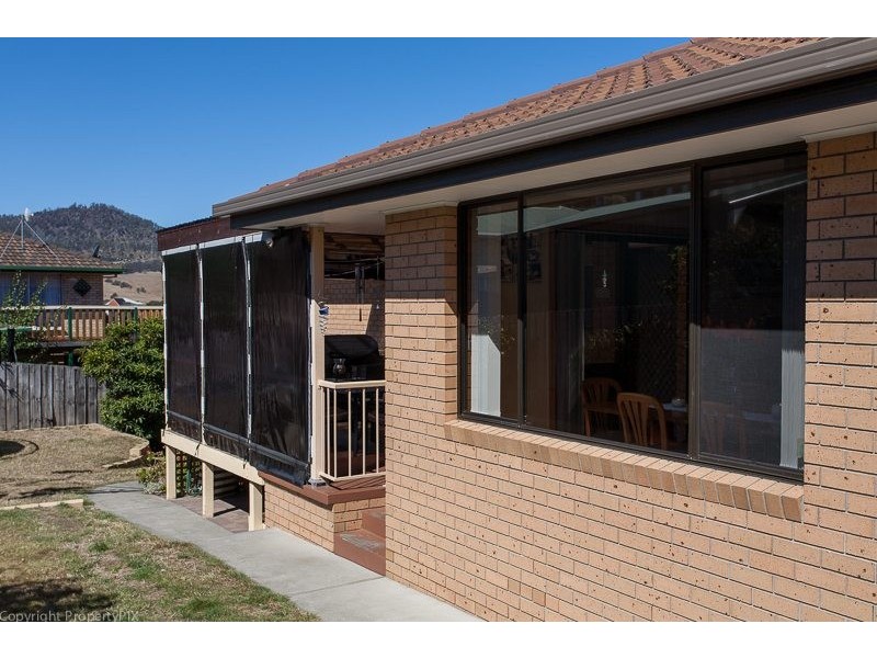 17 Leita Place, Old Beach TAS 7017