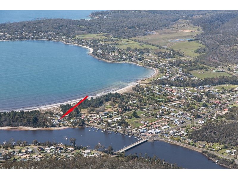 8A Esplanade, Orford TAS 7190