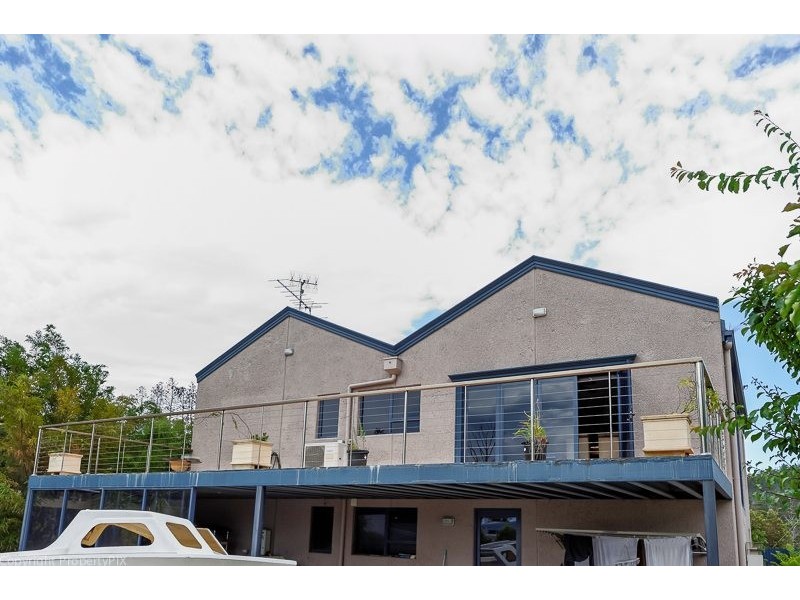 8A Esplanade, Orford TAS 7190