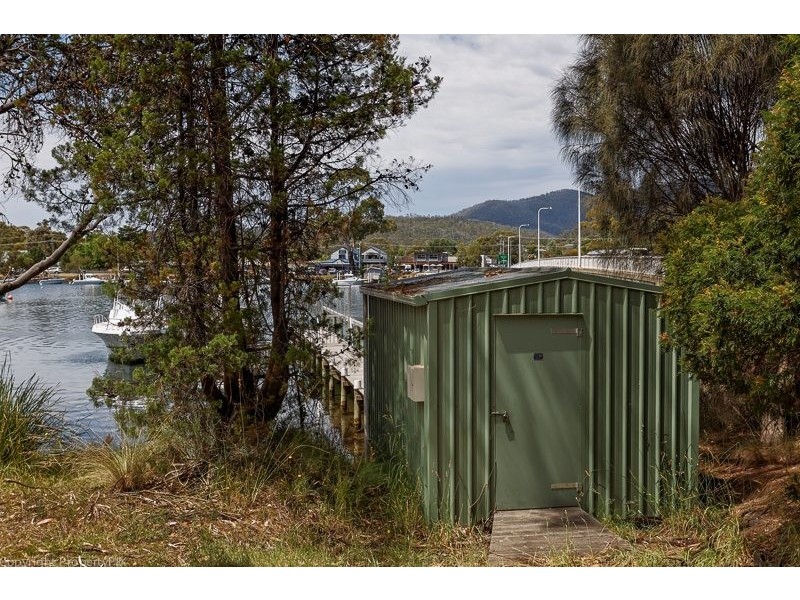 8A Esplanade, Orford TAS 7190