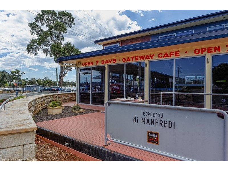 1 Charles Street, Orford TAS 7190