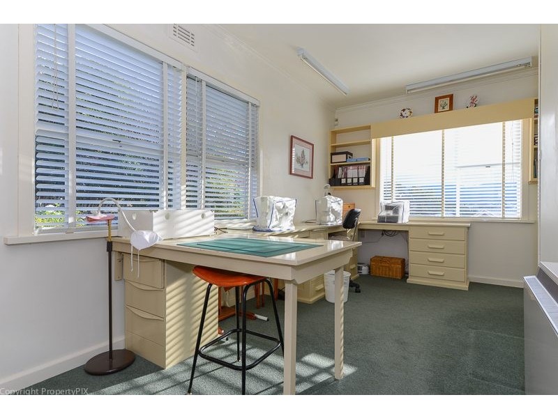 12 Ogilvie St, Mount Stuart TAS 7000