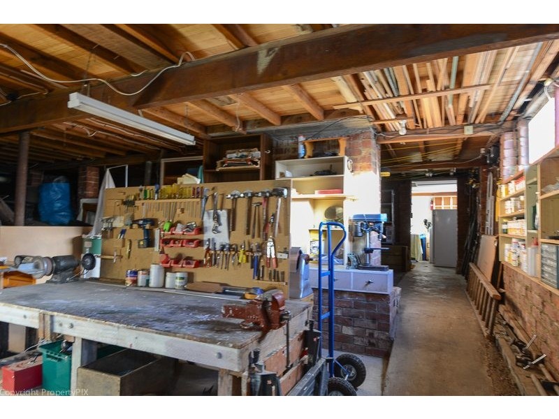 12 Ogilvie St, Mount Stuart TAS 7000