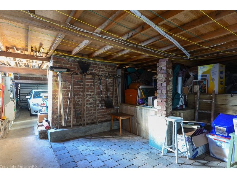 12 Ogilvie St, Mount Stuart TAS 7000