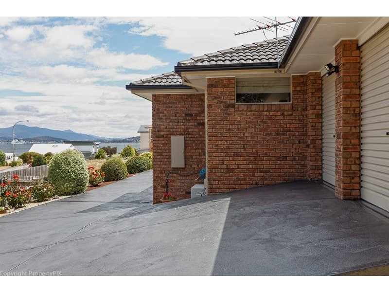 56 Pindos Dve, Tranmere TAS 7018