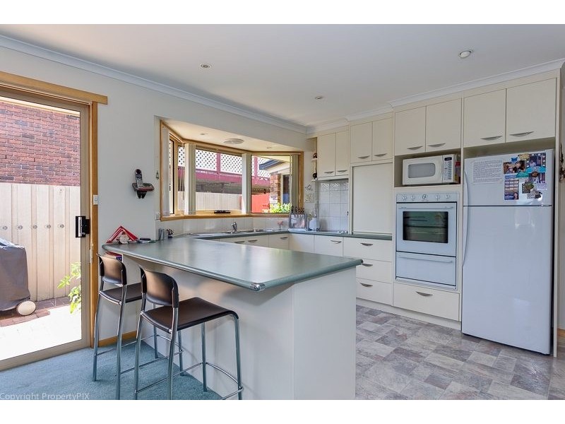 56 Pindos Dve, Tranmere TAS 7018