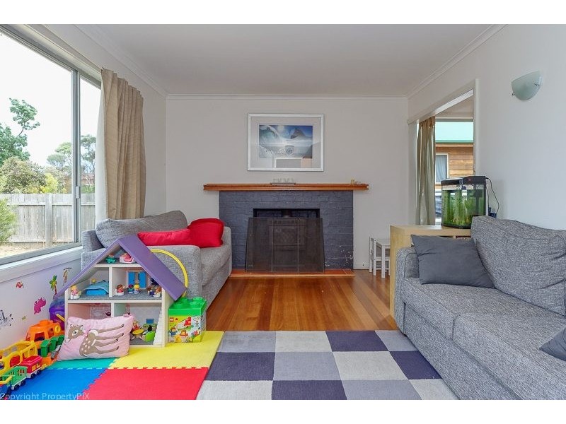 35 Cremorne Ave, Cremorne TAS 7024