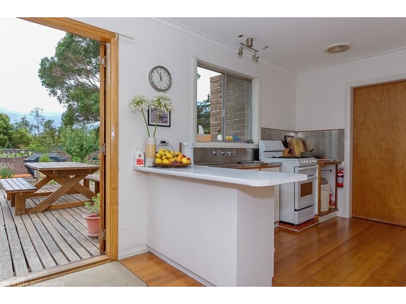 35 Cremorne Ave, Cremorne TAS 7024