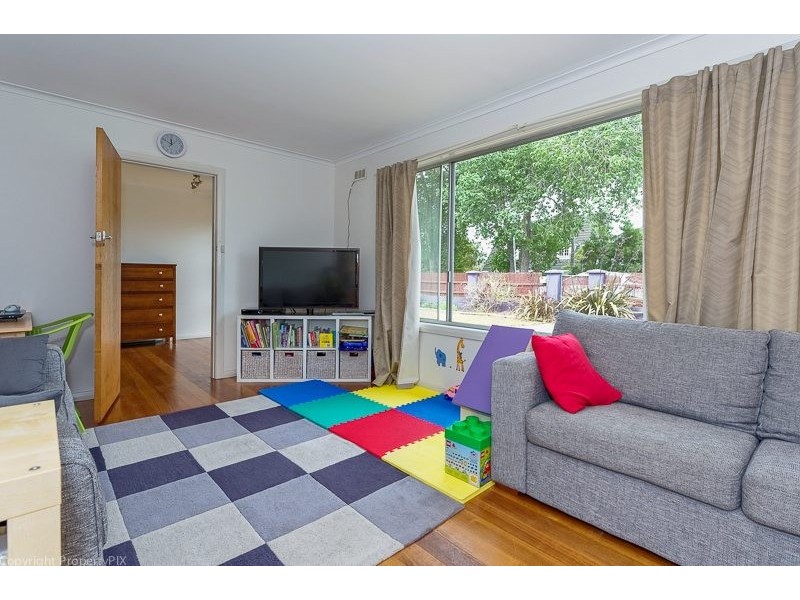 35 Cremorne Ave, Cremorne TAS 7024