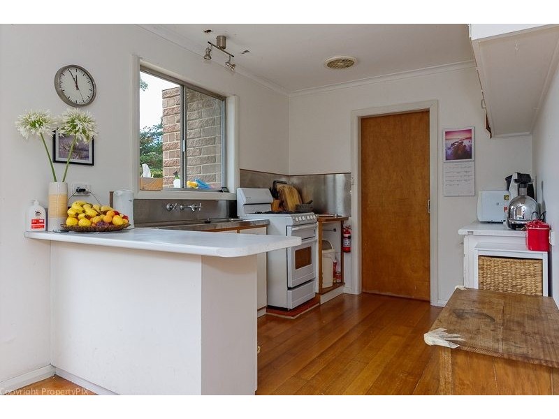 35 Cremorne Ave, Cremorne TAS 7024