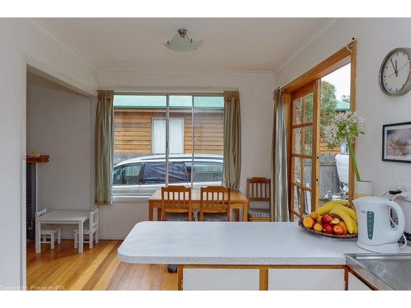 35 Cremorne Ave, Cremorne TAS 7024