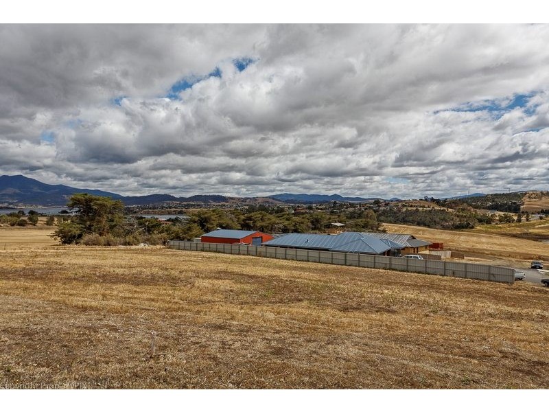 7 Lewis Court, Old Beach TAS 7017