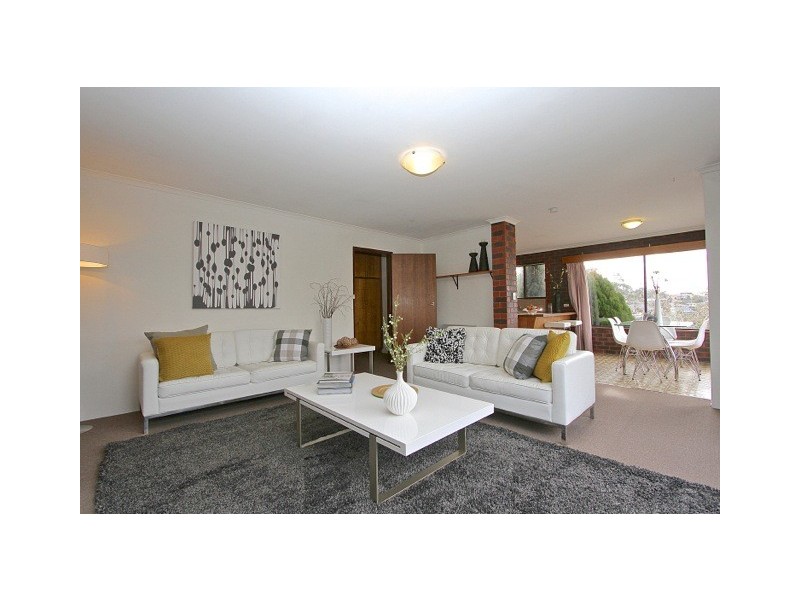 1/16 Wallace Ave, Lenah Valley TAS 7008