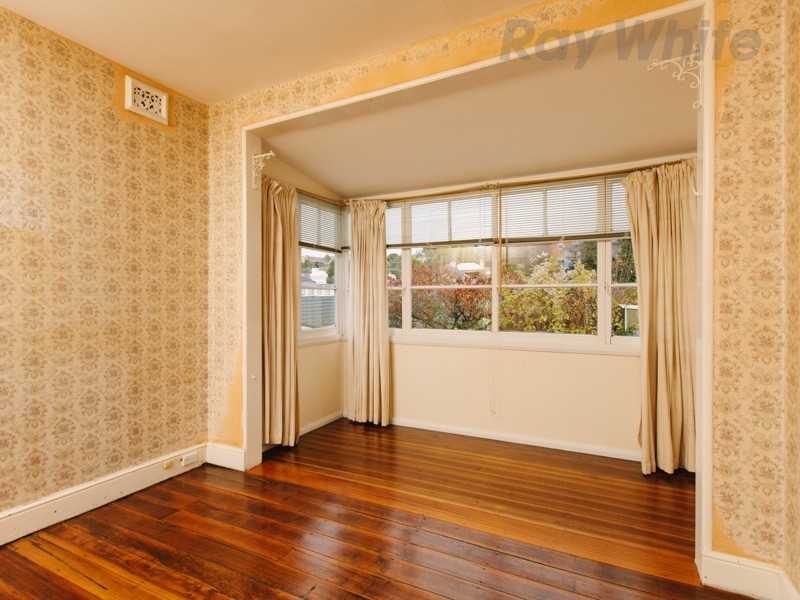 11 Devonshire Square, West Hobart TAS 7000