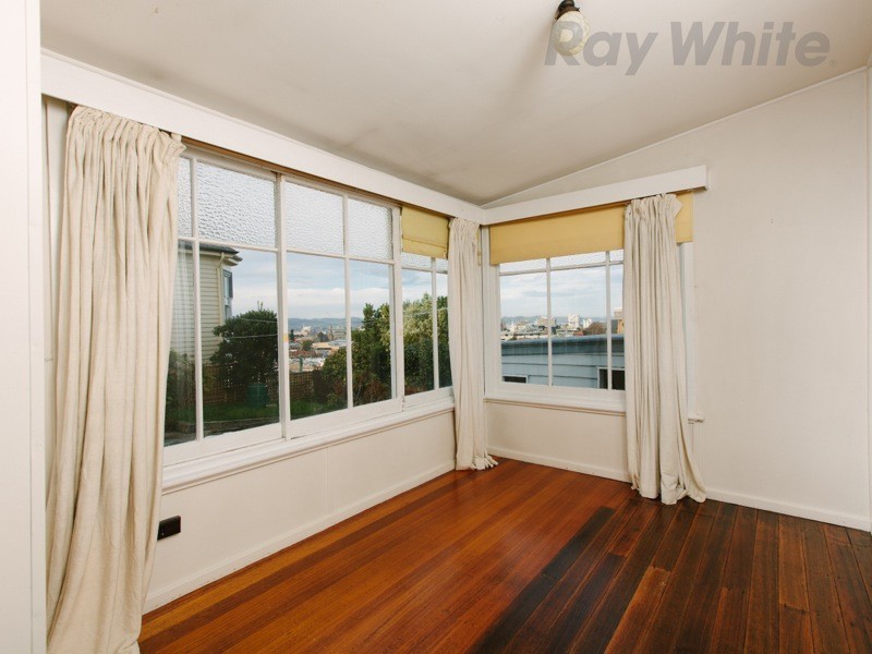 11 Devonshire Square, West Hobart TAS 7000