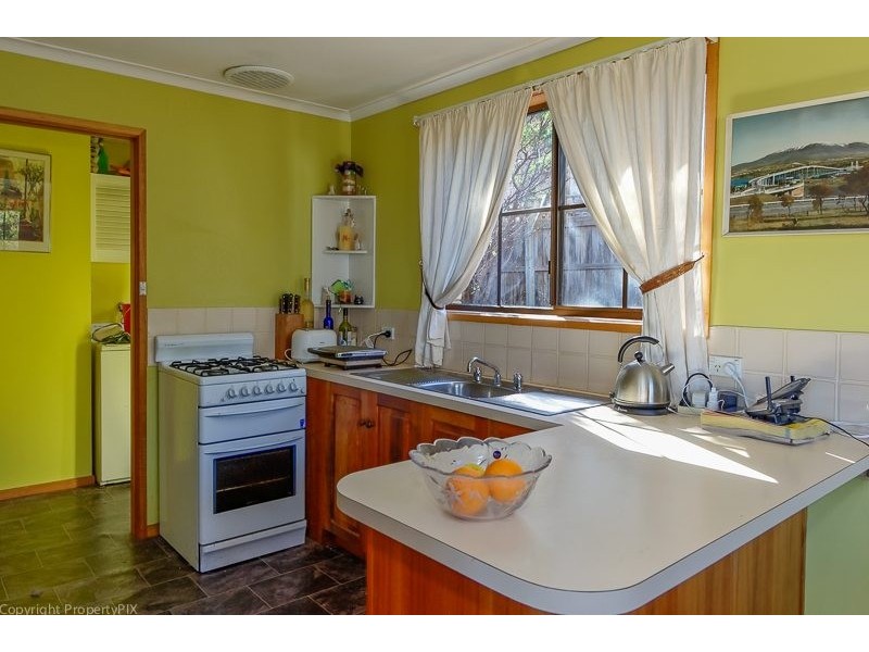 8/219 Cambridge Road, Warrane TAS 7018