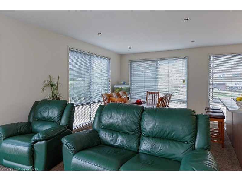 2/49 Tranmere Rd, Howrah TAS 7018