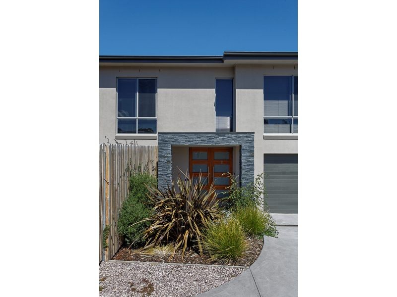 2/49 Tranmere Rd, Howrah TAS 7018