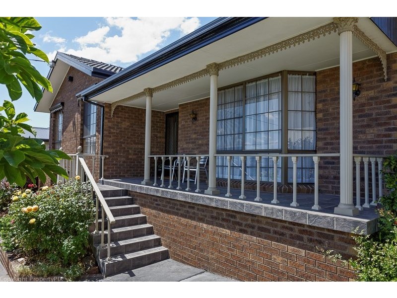 24 Topham Street, Rose Bay TAS 7015