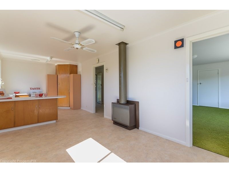 28 Sharps Rd, Lenah Valley TAS 7008