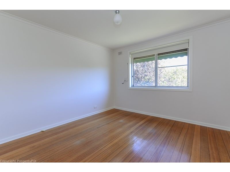 28 Sharps Rd, Lenah Valley TAS 7008