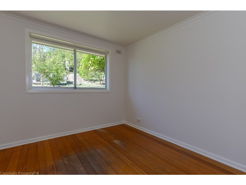 28 Sharps Rd, Lenah Valley TAS 7008