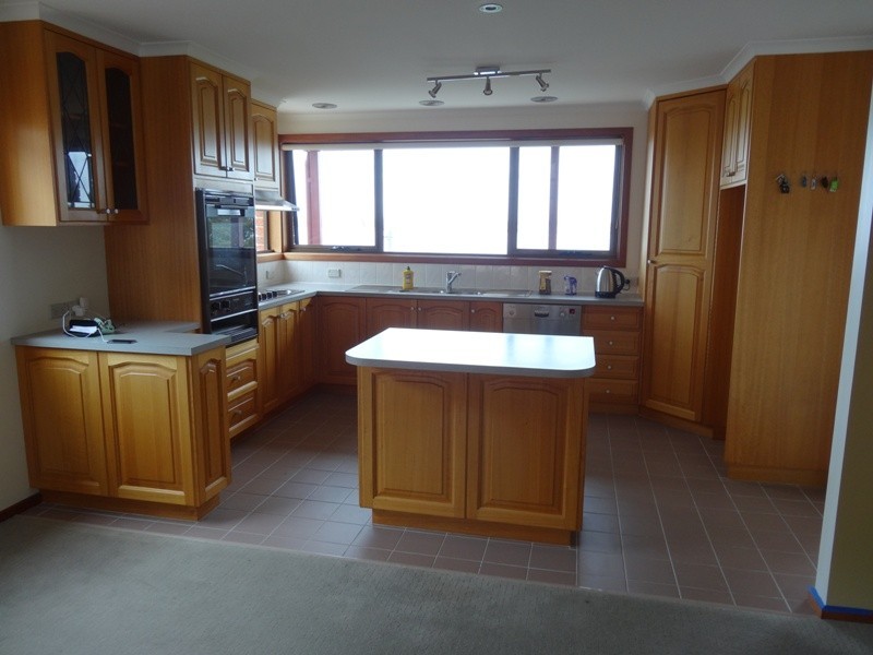 38 Coolamon Road, Taroona TAS 7053