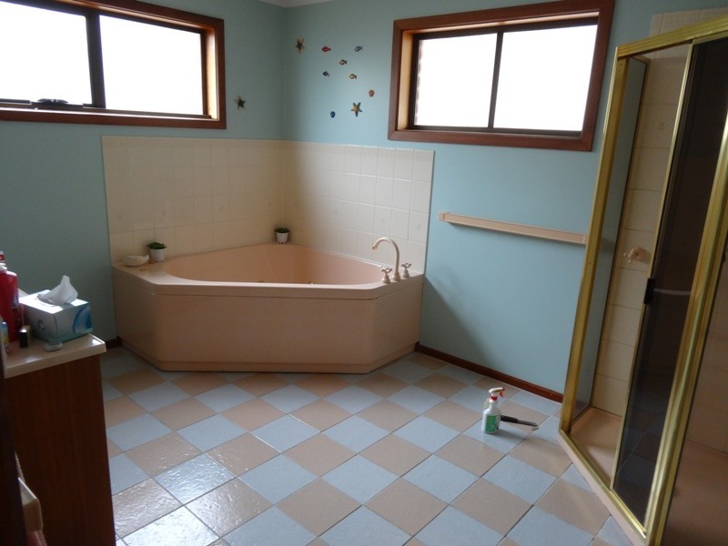 38 Coolamon Road, Taroona TAS 7053