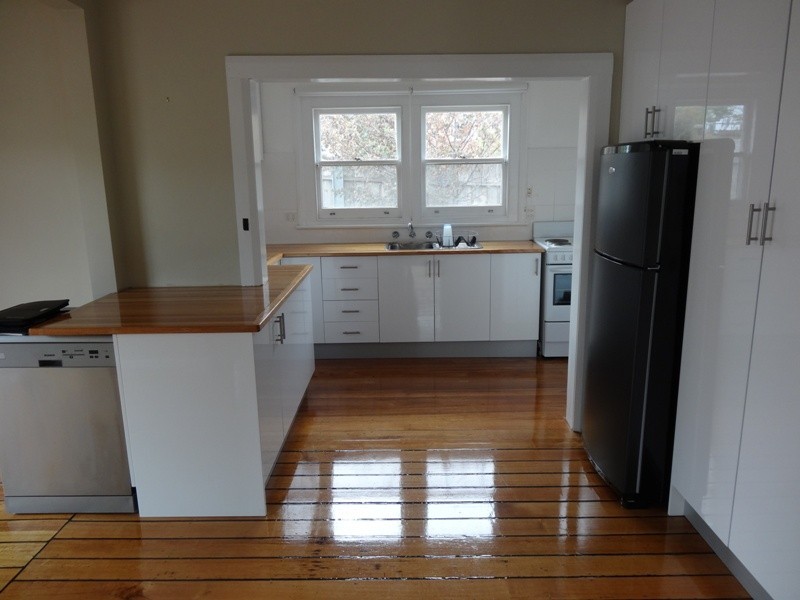 24 Kenton Road, Geilston Bay TAS 7015