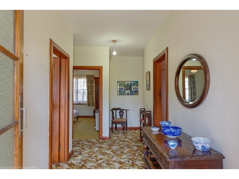 1/3 Yolla Street, Rose Bay TAS 7015
