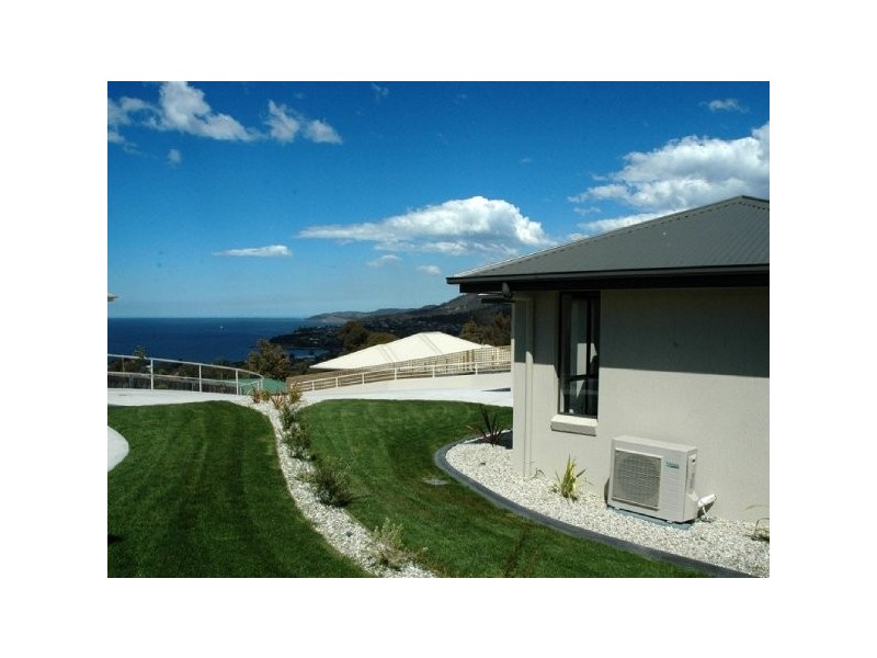 31A Stirling Avenue, Blackmans Bay TAS 7052
