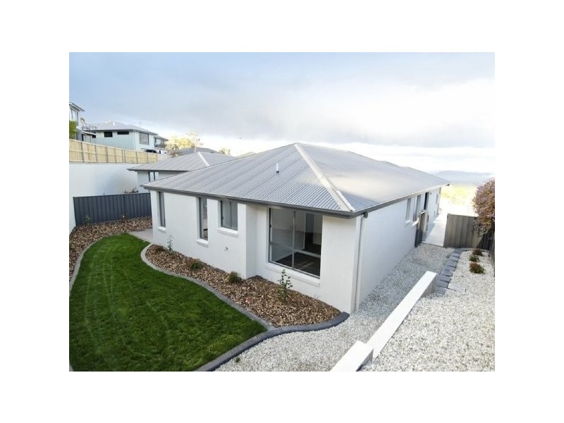 31A Stirling Avenue, Blackmans Bay TAS 7052