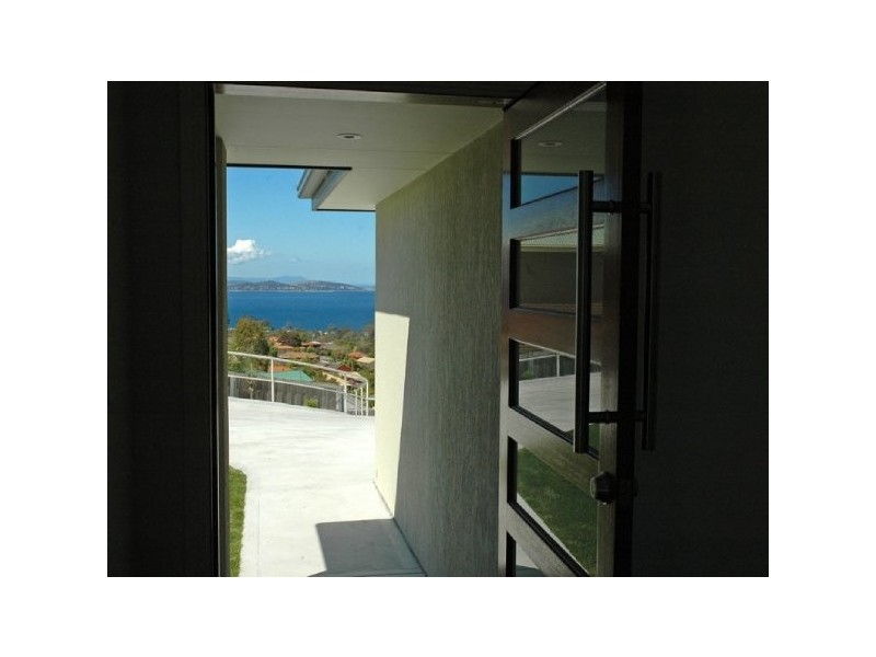 31A Stirling Avenue, Blackmans Bay TAS 7052