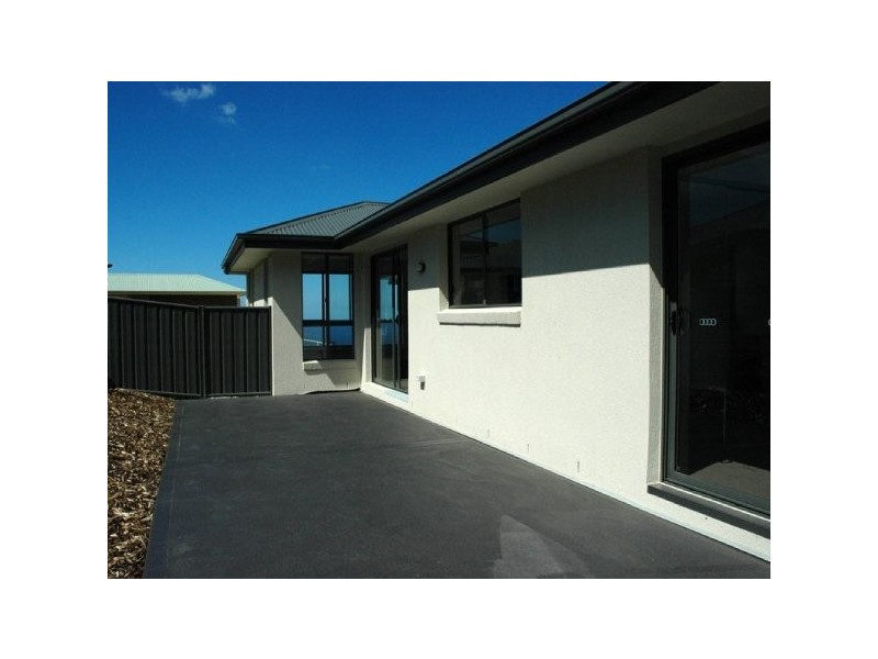31A Stirling Avenue, Blackmans Bay TAS 7052