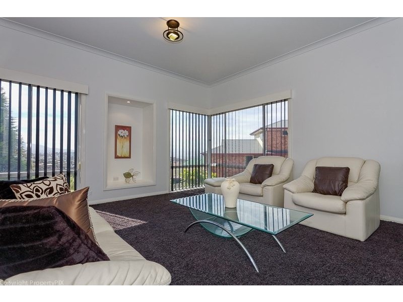 20 Cuthbertson Place, Lenah Valley TAS 7008