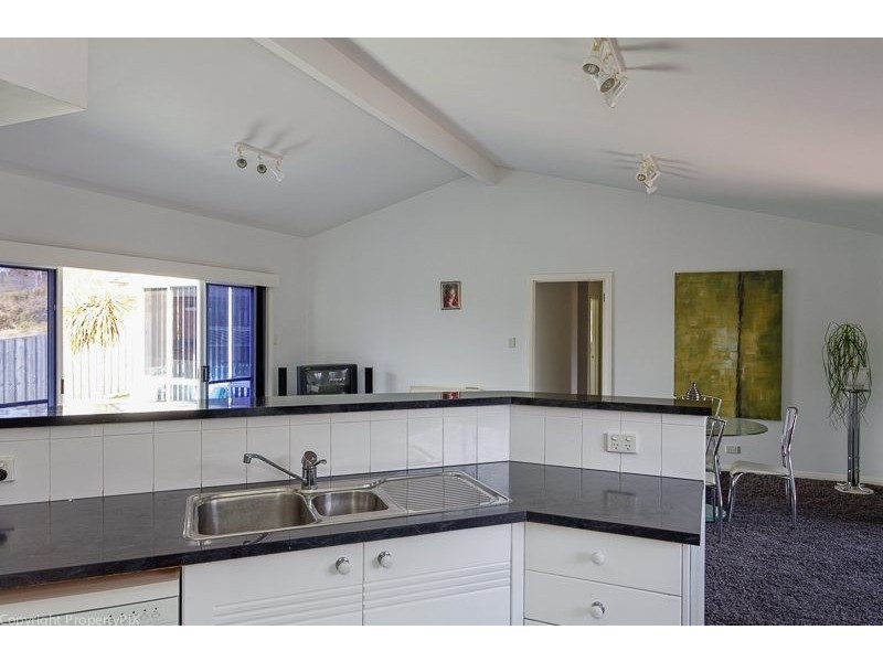 20 Cuthbertson Place, Lenah Valley TAS 7008