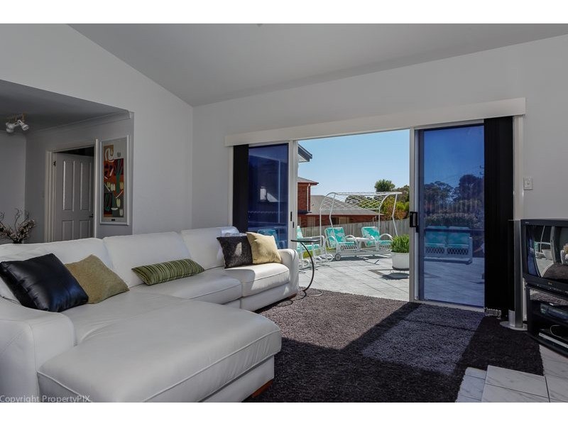 20 Cuthbertson Place, Lenah Valley TAS 7008