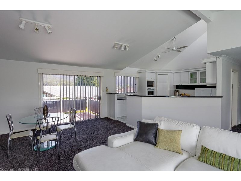 20 Cuthbertson Place, Lenah Valley TAS 7008