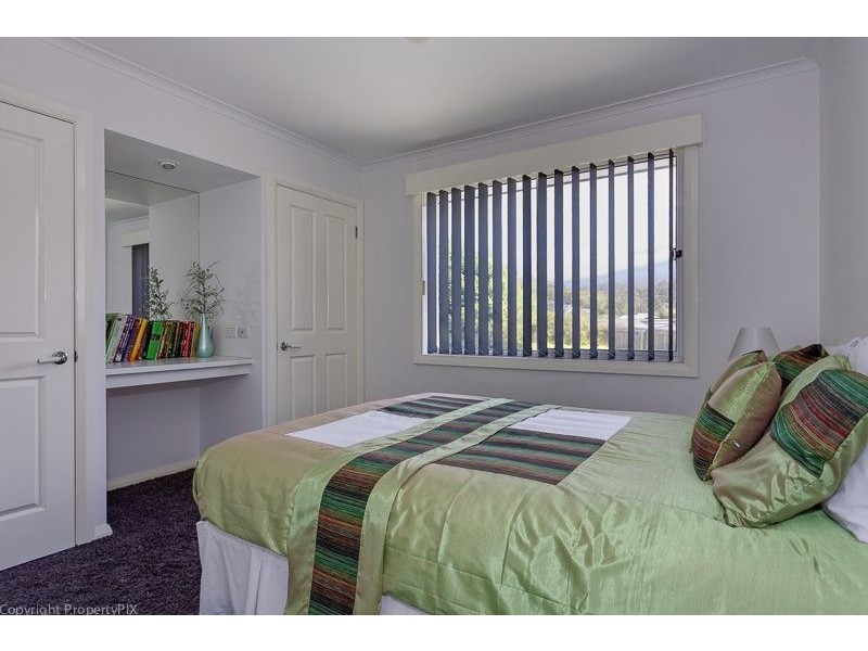 20 Cuthbertson Place, Lenah Valley TAS 7008