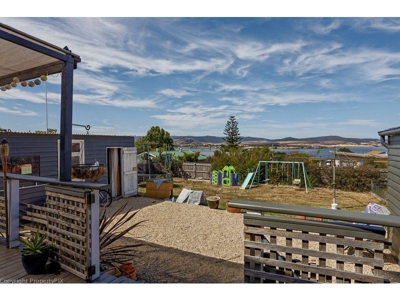 19 First Avenue, Midway Point TAS 7171