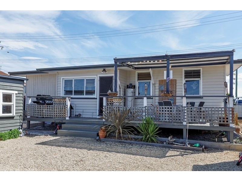 19 First Avenue, Midway Point TAS 7171