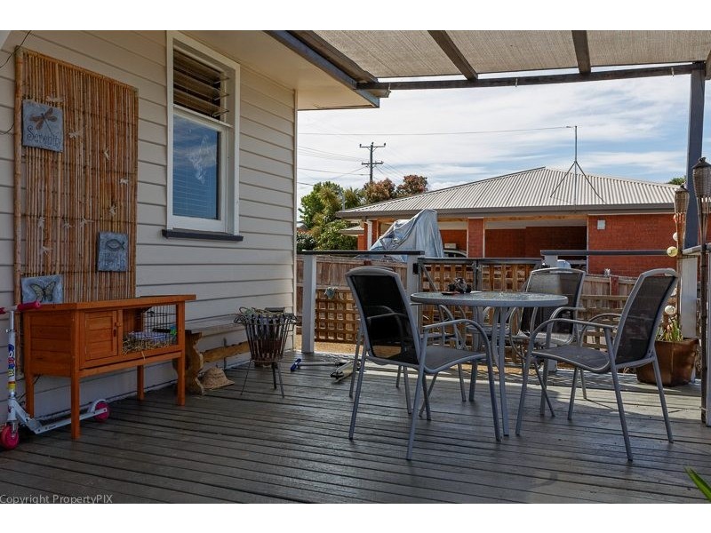 19 First Avenue, Midway Point TAS 7171