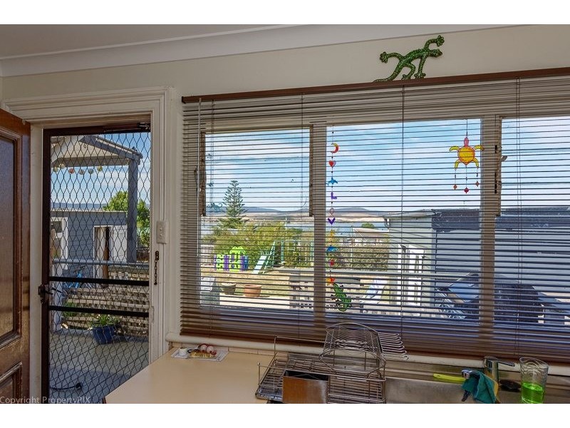 19 First Avenue, Midway Point TAS 7171