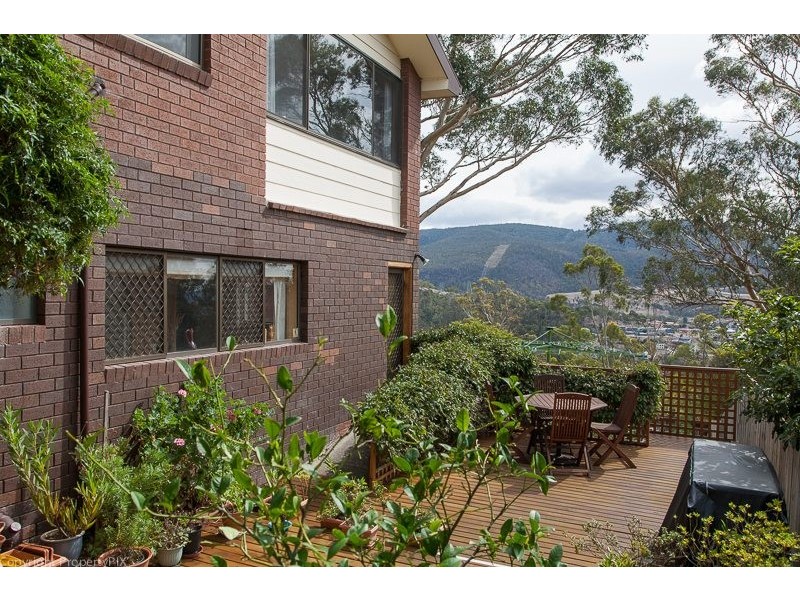12 Castlereagh Court, Lenah Valley TAS 7008