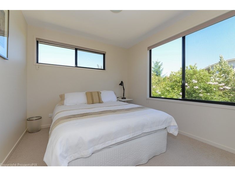 1 Gourlay Street, Blackmans Bay TAS 7052