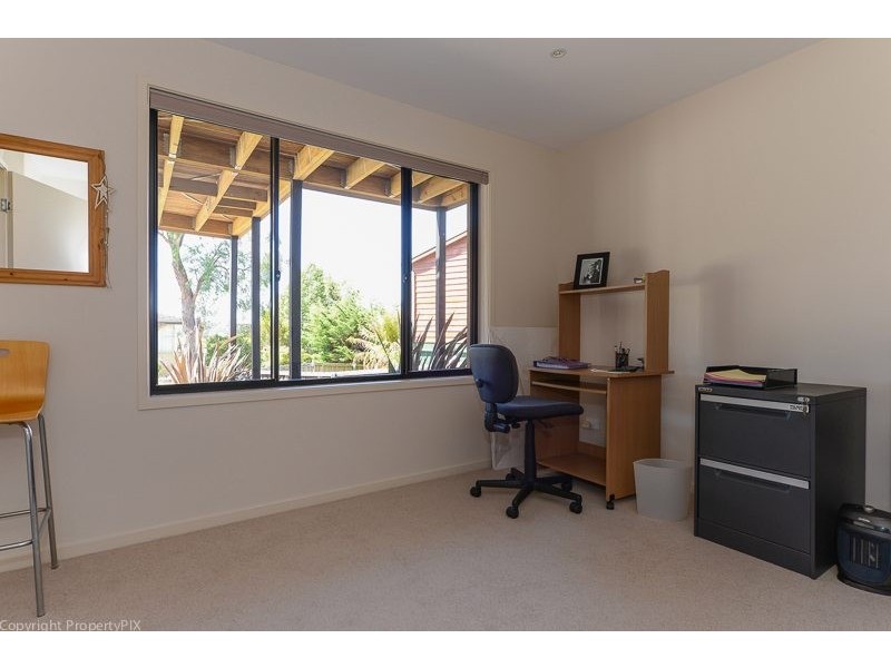 1 Gourlay Street, Blackmans Bay TAS 7052